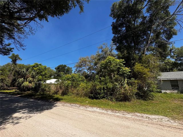 1285 6TH STREET, Orange City, FL 32763