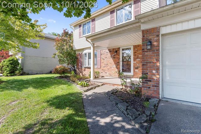 20444 Leonard Avenue, Brownstown, MI 48183