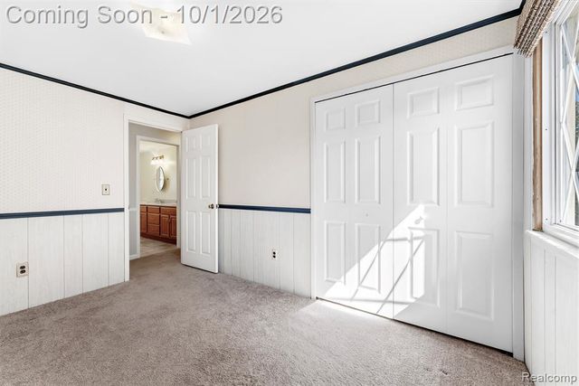 20444 Leonard Avenue, Brownstown, MI 48183