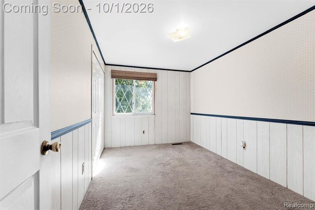 20444 Leonard Avenue, Brownstown, MI 48183
