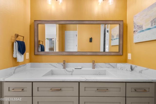 13524 S High Haven Mesa Place, Vail, AZ 85641