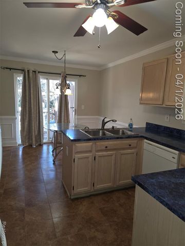 3118 Megan Drive 13, Waterford, MI 48328