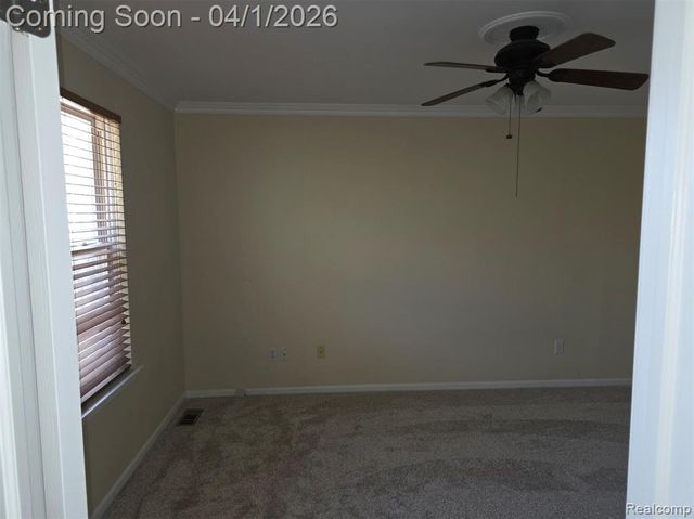 3118 Megan Drive 13, Waterford, MI 48328