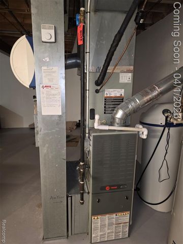 3118 Megan Drive 13, Waterford, MI 48328