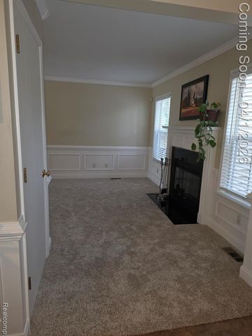 3118 Megan Drive 13, Waterford, MI 48328