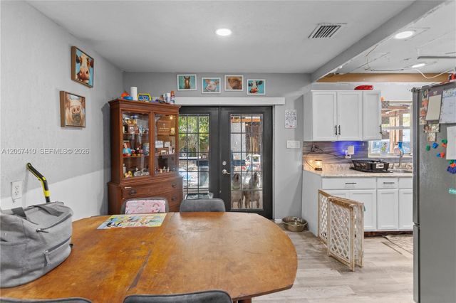 4971 SW 5th St, Margate, FL 33068
