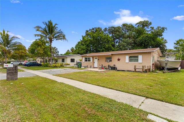 4971 SW 5th St, Margate, FL 33068