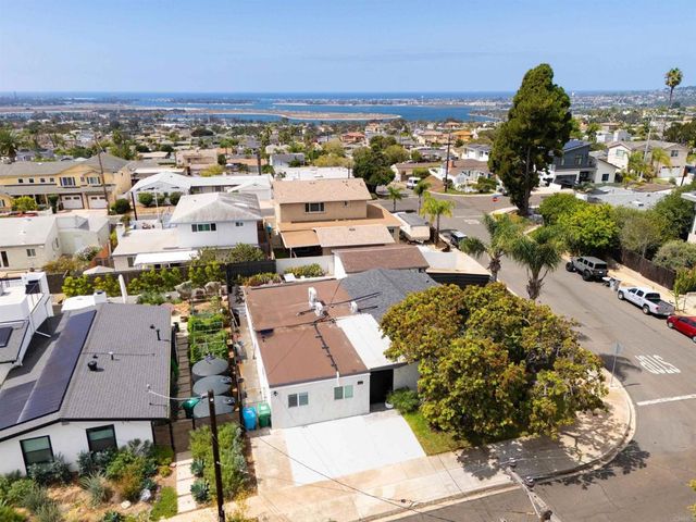 2690 Cowley Way, San Diego, CA 92110