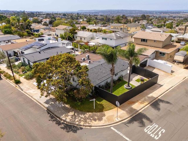2690 Cowley Way, San Diego, CA 92110