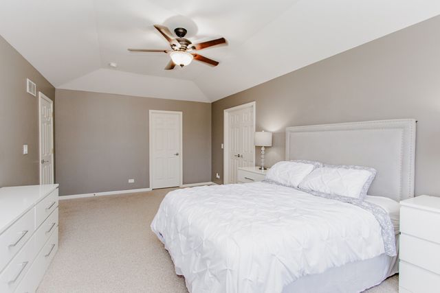 3 BLACKWOLF Court, Algonquin, IL 60102