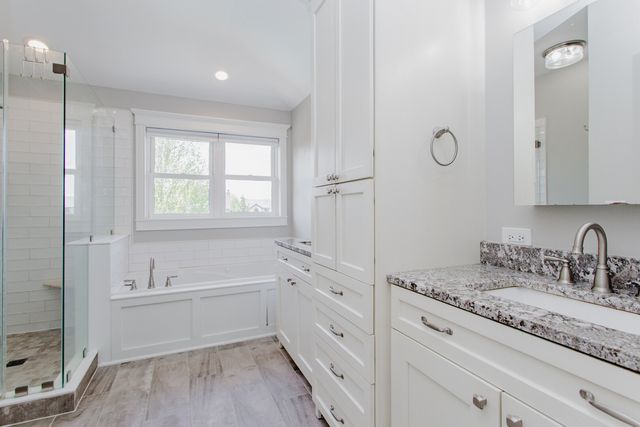3 BLACKWOLF Court, Algonquin, IL 60102