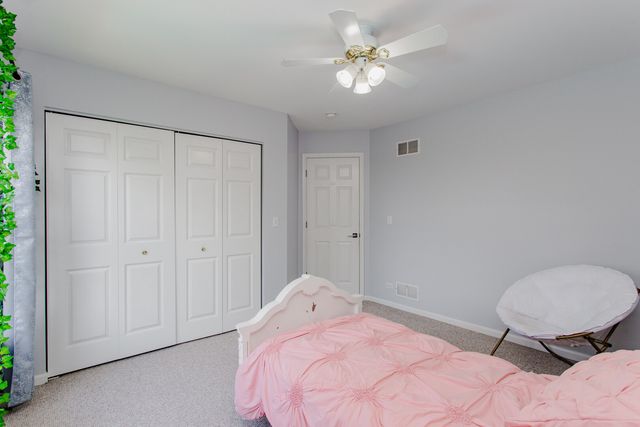 3 BLACKWOLF Court, Algonquin, IL 60102
