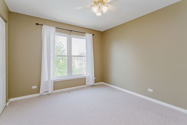 3 BLACKWOLF Court, Algonquin, IL 60102