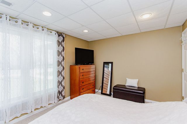 3 BLACKWOLF Court, Algonquin, IL 60102