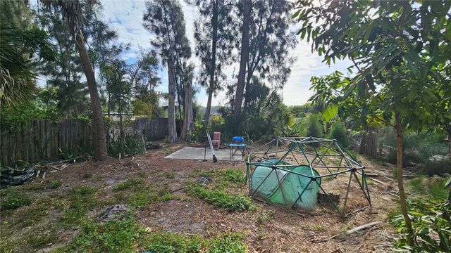 15699 AVALON AVENUE, Clearwater, FL 33760