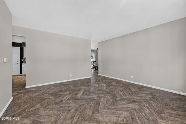 2461 Orchard Hills Boulevard, Toledo, OH 43615