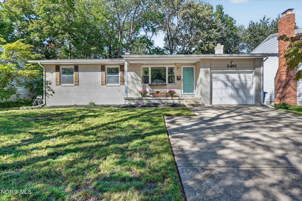 2461 Orchard Hills Boulevard, Toledo, OH 43615