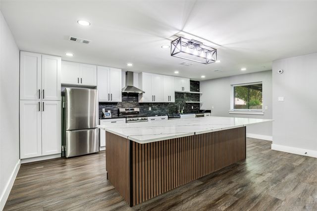830 Bordner Drive, Lancaster, TX 75146