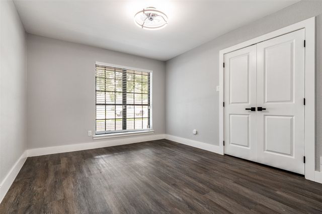 830 Bordner Drive, Lancaster, TX 75146