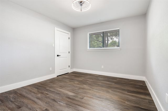 830 Bordner Drive, Lancaster, TX 75146