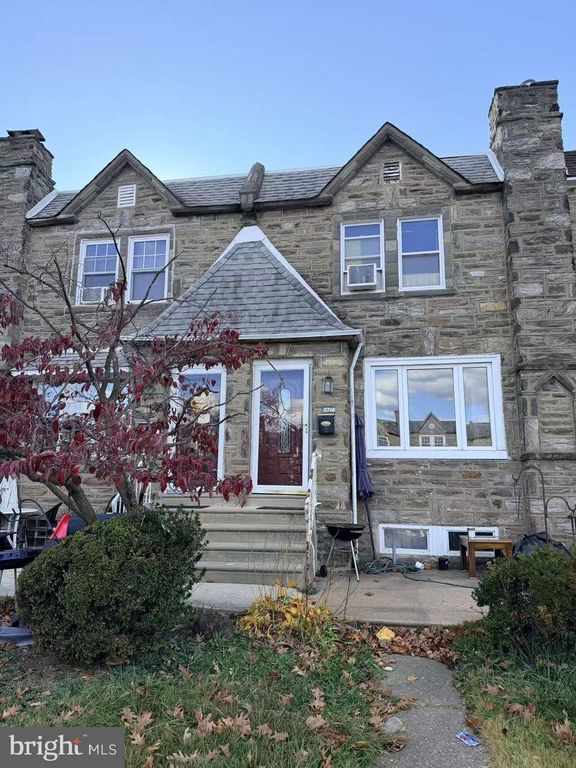 3310 SHEFFIELD AVE, Philadelphia, PA 19136
