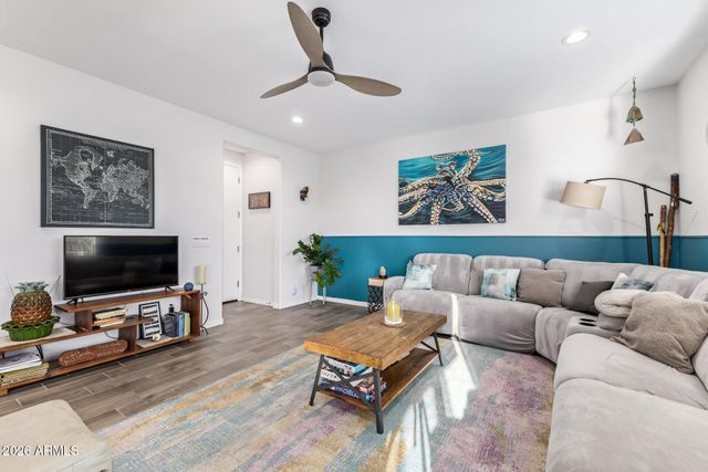 1317 E Fremont Road, Phoenix, AZ 85042