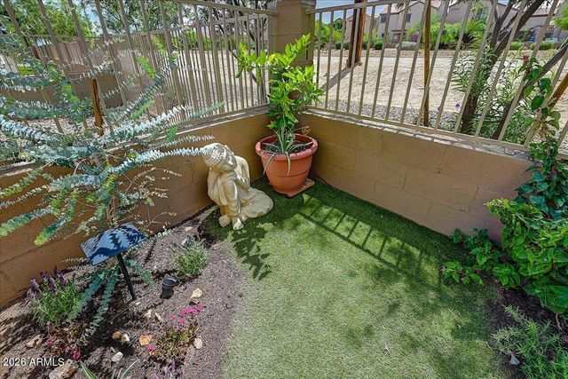1317 E Fremont Road, Phoenix, AZ 85042