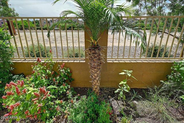 1317 E Fremont Road, Phoenix, AZ 85042