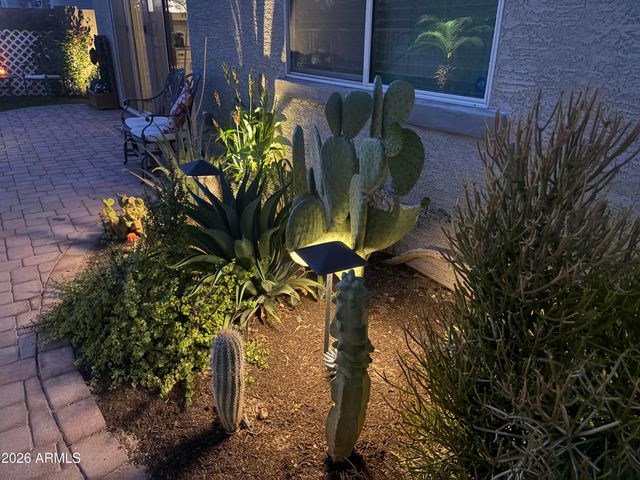 1317 E Fremont Road, Phoenix, AZ 85042