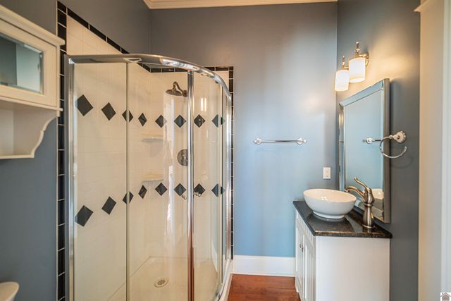 403 N 5th St, Paducah, KY 42001