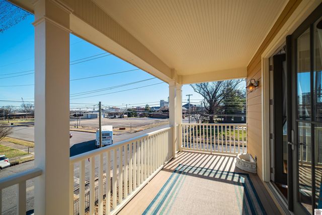 403 N 5th St, Paducah, KY 42001