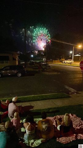 403 N 5th St, Paducah, KY 42001