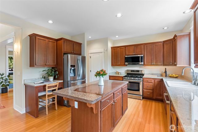 100 NE Peterson Street, Poulsbo, WA 98370