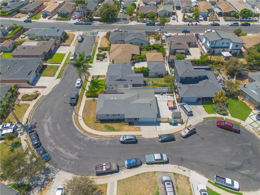 1141 W Young, Wilmington, CA 90744 — photo 5