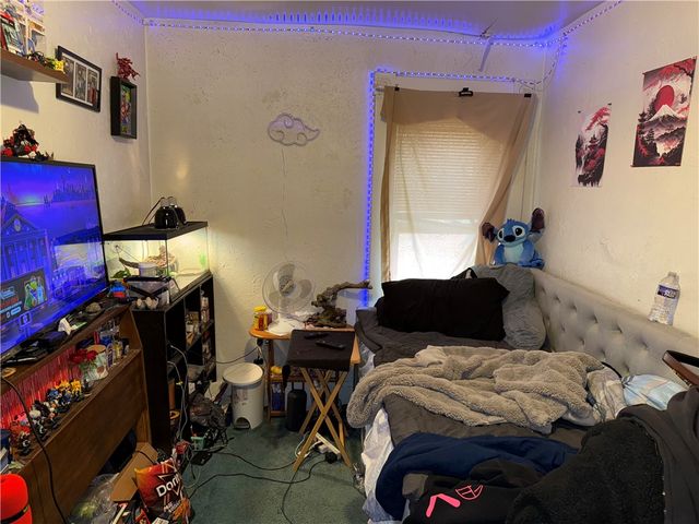 510 Harrison Ave, Jeannette, PA 15644