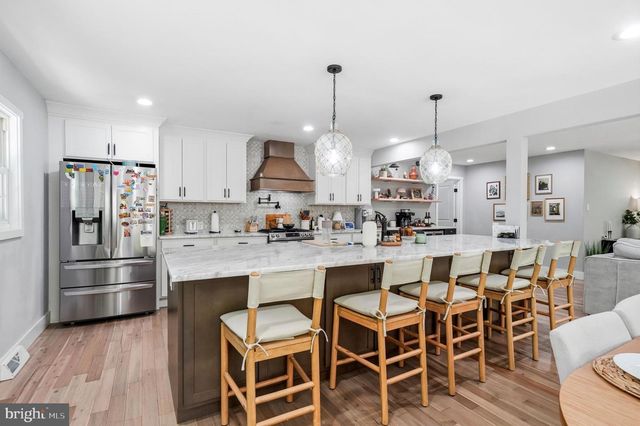 276 HOPEWELL RD, Medford, NJ 08055