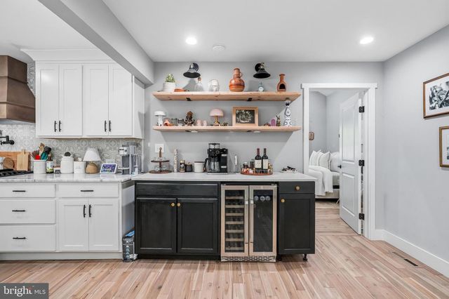 276 HOPEWELL RD, Medford, NJ 08055