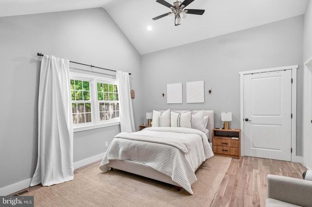 276 HOPEWELL RD, Medford, NJ 08055