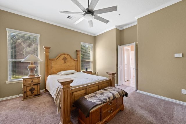719 S Galley Drive, Crosby, TX 77532