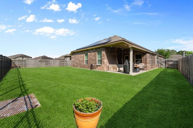 719 S Galley Drive, Crosby, TX 77532