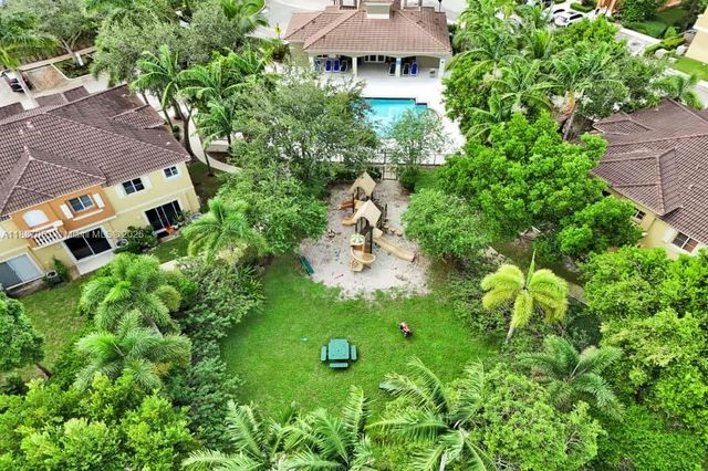 1832 SW 89th Ter, Miramar, FL 33025