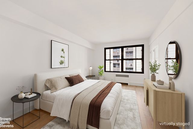 9841 64th Rd Apt 3G, New York City, NY 11374