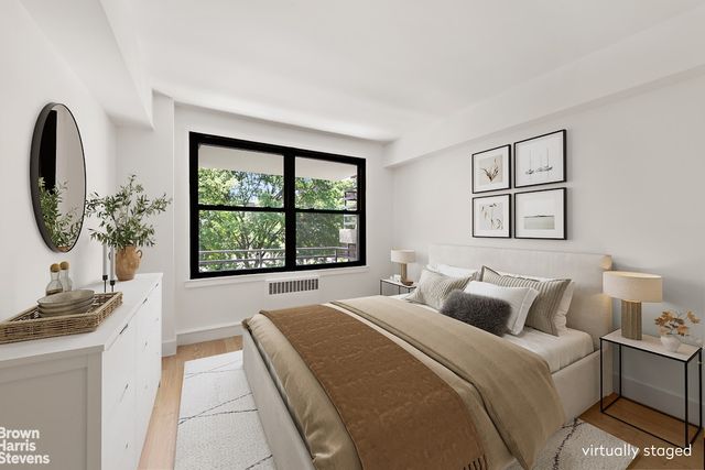 9841 64th Rd Apt 3G, New York City, NY 11374
