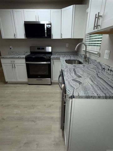 9800 Stardust Trail, Little Rock, AR 72209