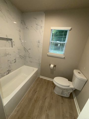 9800 Stardust Trail, Little Rock, AR 72209