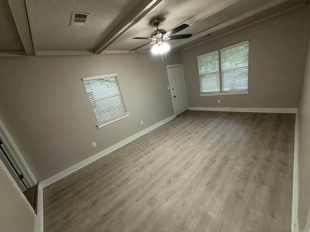 9800 Stardust Trail, Little Rock, AR 72209