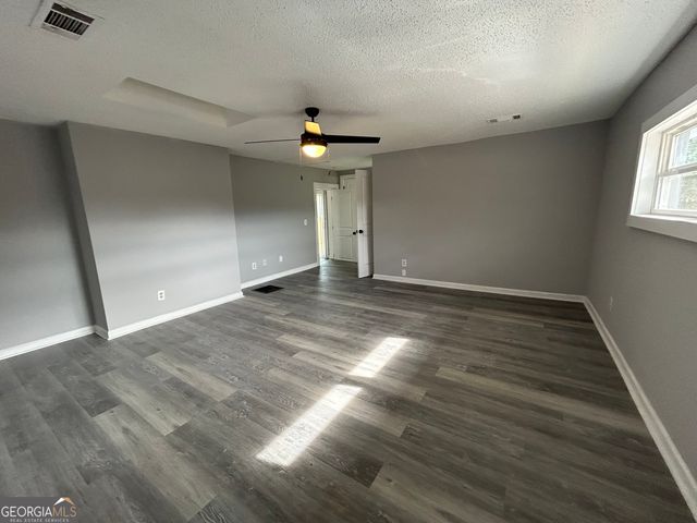 36 Mitchell Street, Newnan, GA 30263