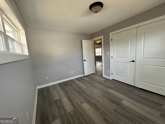 36 Mitchell Street, Newnan, GA 30263