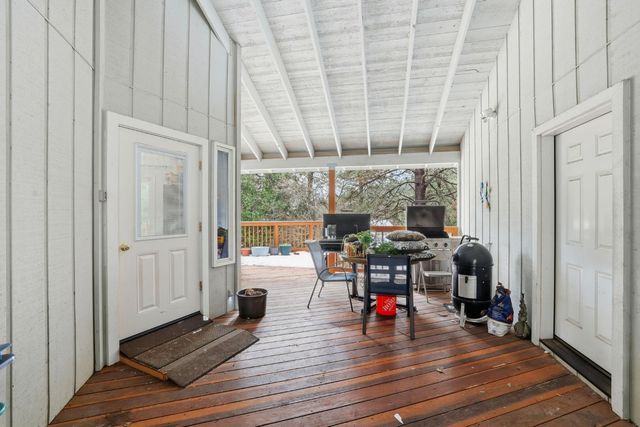 11002 Ball Rd, Grass Valley, CA 95949