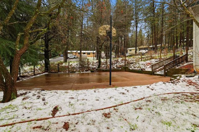 11002 Ball Rd, Grass Valley, CA 95949